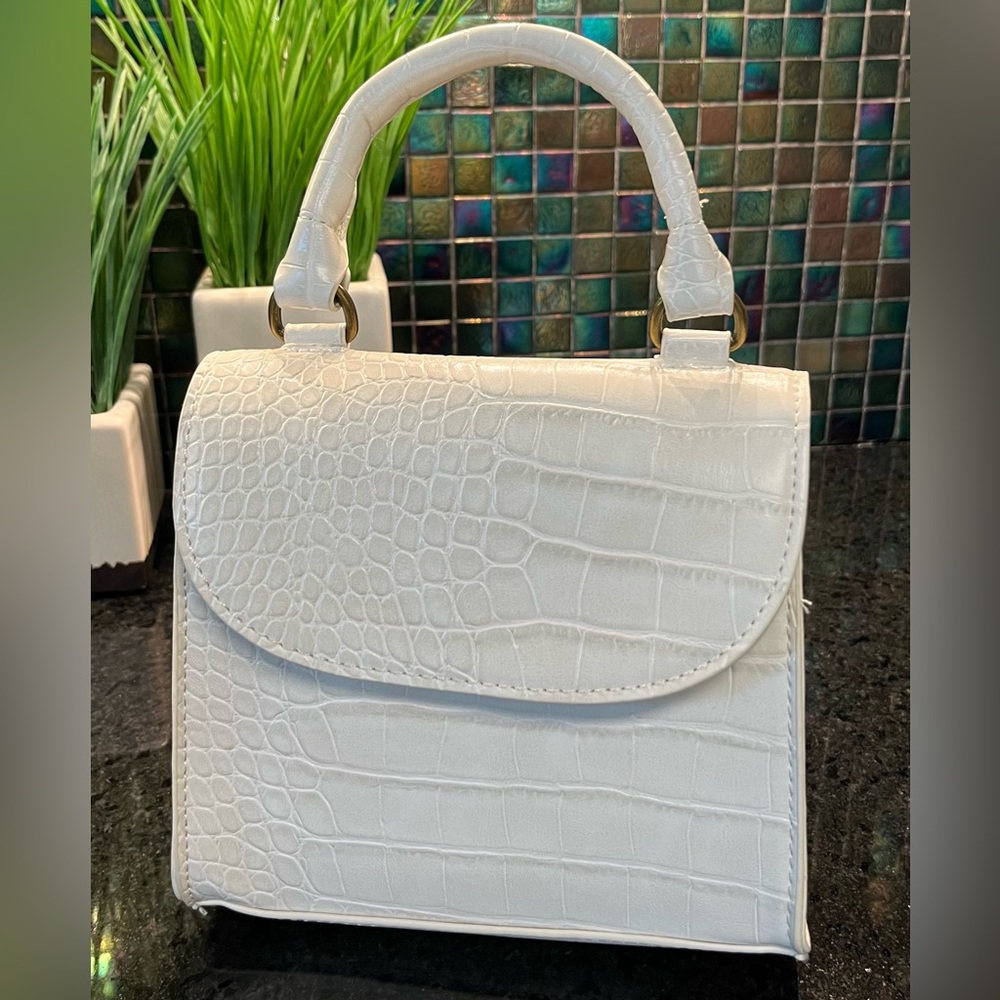 NWT The Drop Women's Diana Top Handle Crossbody Bag